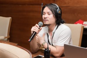 Đạo diễn Hoàng Nhật Nam mang cả “rừng hoa” lên sân khấu CKPN HHVN 2018