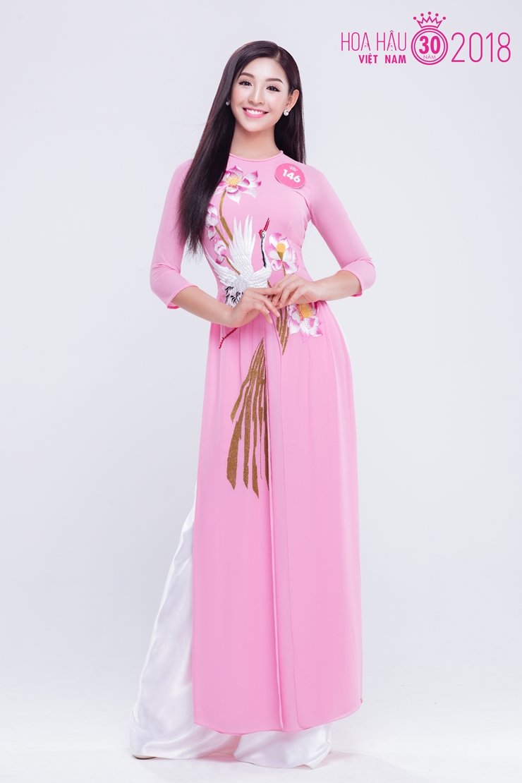 Bộ ảnh áo dài của 38 thí sinh chung khảo phía Bắc Hoa hậu Việt Nam 2018 11