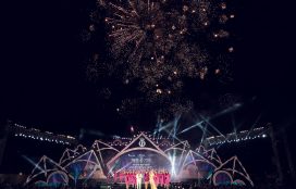 Sân khấu Hoa hậu Việt Nam 2018 có gì mà được cư dân mạng khen ngợi