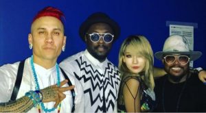 Thời của hợp tác Đông – Tây đã tới, đến lượt CL đi cướp ngân hàng cùng The Black Eyed Peas
