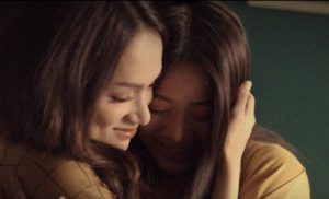 MV mới của Hương Giang: Tình yêu không có lỗi, lỗi tại bồ bạn kém sang