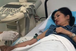 Ca sỹ Hồng Nhung nhập viện sau khi chồng cũ nói về tình mới