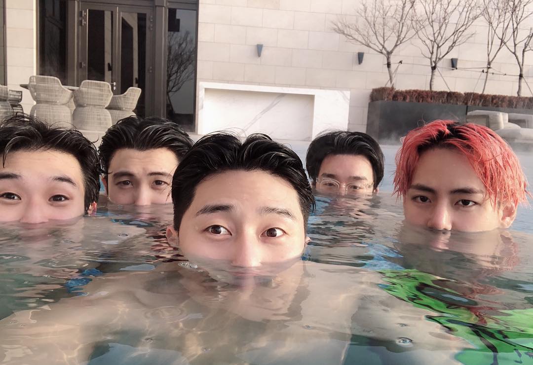 Fan Phát Cuồng Vì Tiệc Bể Bơi Cả Dàn Trai Đẹp Chất Lừ: Park Seo Joon, V  (Bts), Park Hyung Sik - Topsao