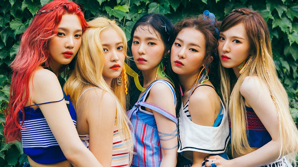 Chả hiểu sao Red Velvet lại là nhóm Kpop duy nhất lọt Top 50 MV 2018 Billboard - Topsao